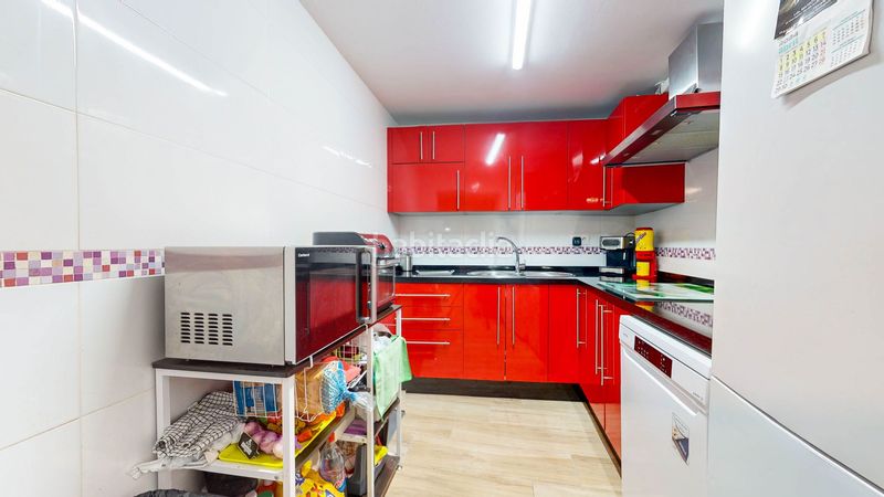 Foto 4c1f30e8-12a7-4012-b64b-75c98b60fcdb. Casa adossada a Alozaina
