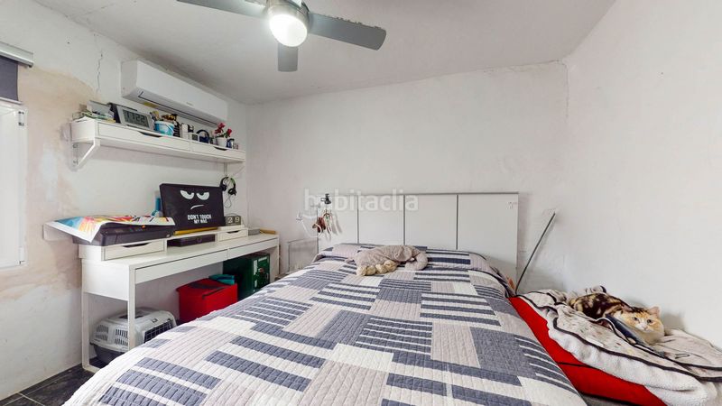 Foto a30572fe-4ee5-4172-ab07-28ba0e36a782. Casa adossada a Alozaina