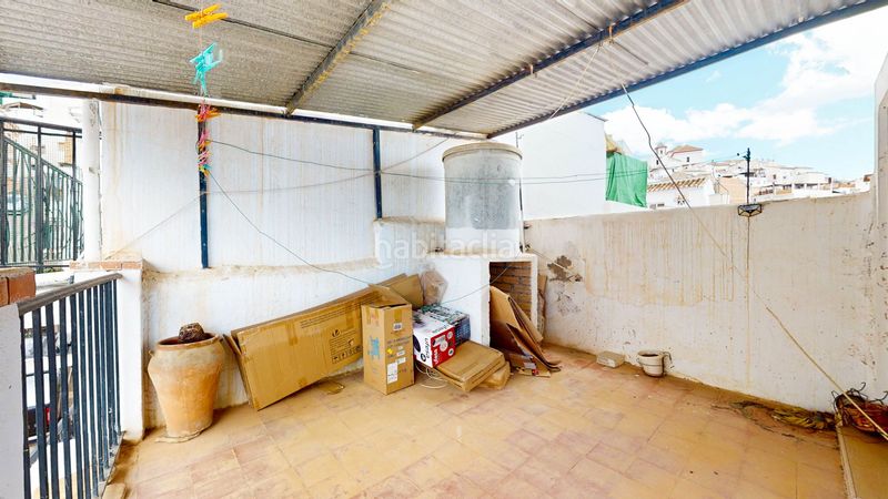 Foto b2e3d8ad-5c99-4267-820e-8750d4e34282. Casa adossada a Alozaina