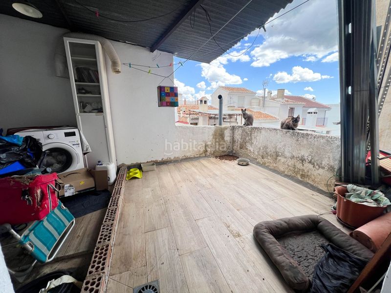 Foto ea4a3a70-ab5b-4343-9492-1dd7afd15770. Casa adossada a Alozaina