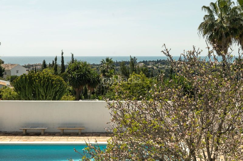 Foto 10e798bd-8e73-413f-adc8-41606f7aa3f3. Xalet a Los Llanos Estepona