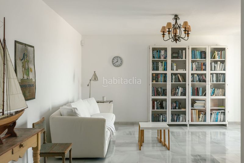 Foto 3ff7df37-619a-4dcf-bdf0-fd554ae0c12a. Xalet a Los Llanos Estepona