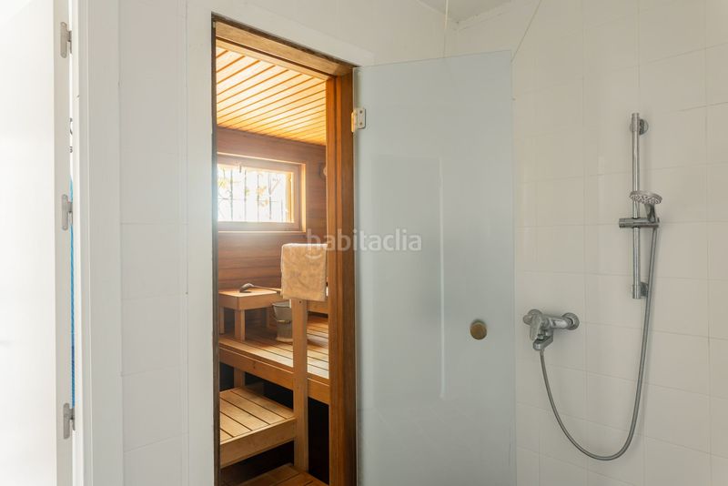 Foto aa03f25f-1db4-4da5-afda-0ca400ddb34e. Xalet a Los Llanos Estepona