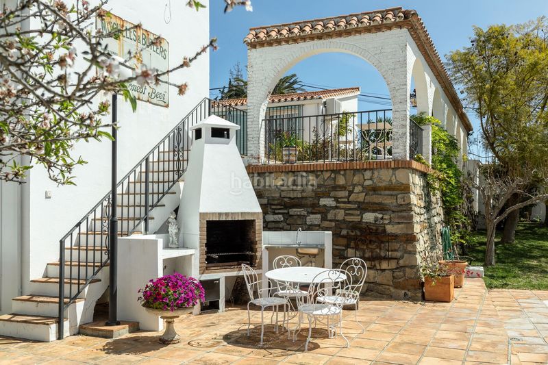 Foto debc0be2-38a6-4b17-95b4-efab40c99579. Xalet a Los Llanos Estepona