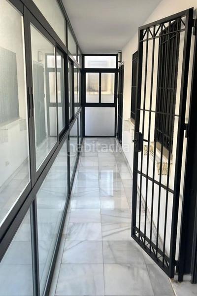 Foto 87aa17b4-163e-4d27-9397-41786a6cacb3. Apartamento en Las Gaviotas - Carvajal Fuengirola