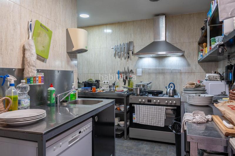 Foto 74f430c6-e97d-46eb-a701-1ff00d2f7271. Edificio en Torrox pueblo Torrox