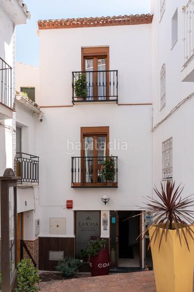 Foto 9501e8fc-5fbf-4691-a7ef-8f64b25818f5. Edificio en Torrox pueblo Torrox