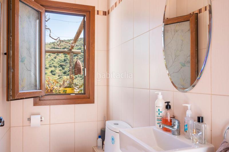 Foto abf13d12-930b-487b-8cbf-0ebfc78c8421. Edificio en Torrox pueblo Torrox