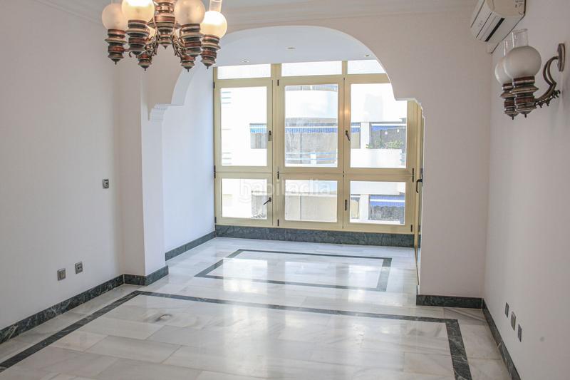 Foto ac85d49d-104d-42c7-a446-862641f893b8. Apartament a Playa Bajadilla - Puertos Marbella