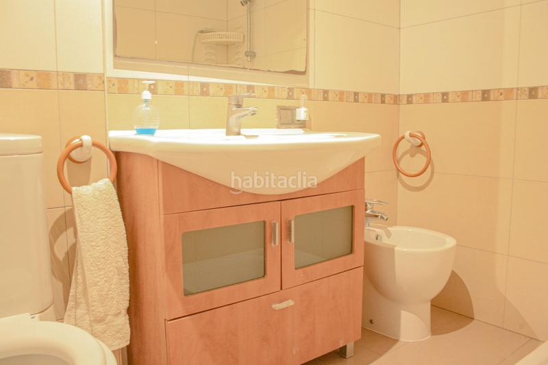 Foto 0e0c6f84-036d-46e0-9db0-1b23b5548ee2. Apartamento en Playa Bajadilla - Puertos Marbella