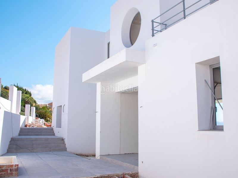 Foto 5dbd0428-e160-4fe2-97f6-d622a57d8ed2. Chalet in los arqueros - puerto del almendro Benahavís