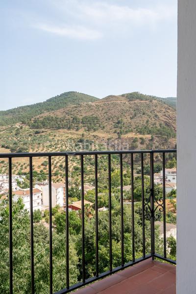 Foto fdf6b008-ed2b-4bd1-8885-9f8fac81cf2f. Casa a Tolox