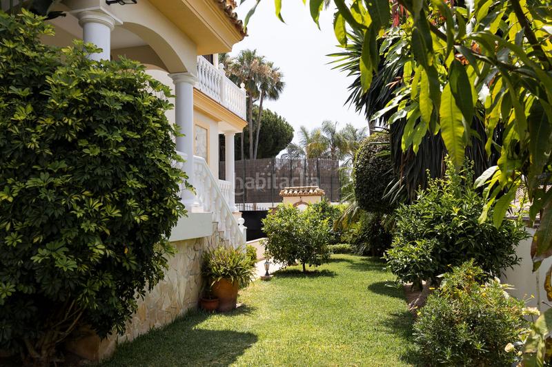 Foto b8e959bf-07be-4c41-8e7d-47d91e582373. Chalet in campo de Mijas Mijas