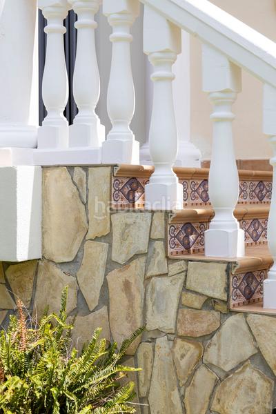 Foto ea1b60e0-dafe-4055-8a97-1a236c3b741f. Chalet en campo de Mijas Mijas