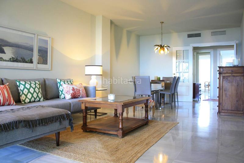 Foto dd8d64e7-3b28-481f-8a43-28e5b9f25c2f. Location appartement dans Playa Bajadilla - Puertos Marbella