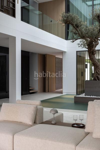 Foto aa7cf840-b238-436b-8598-b08f6cecba90. Chalet in Las Lomas de Río Verde Marbella