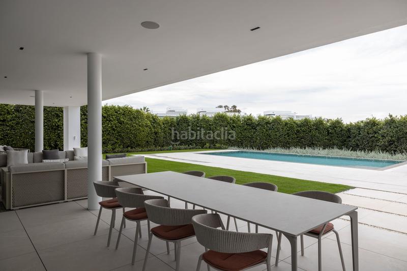 Foto 43f33b7e-52b2-4ef0-ab3c-433cdd409499. Chalet en Las Lomas de Río Verde Marbella