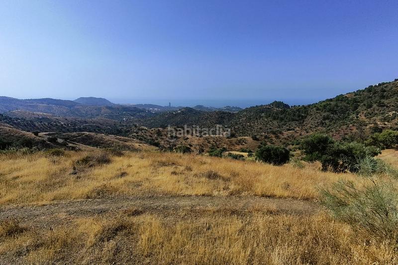 Foto c6cb4a62-6bbb-4619-8ebc-2e1e41397ac7. Terrain résidentiel dans Pinares de San Antón Málaga