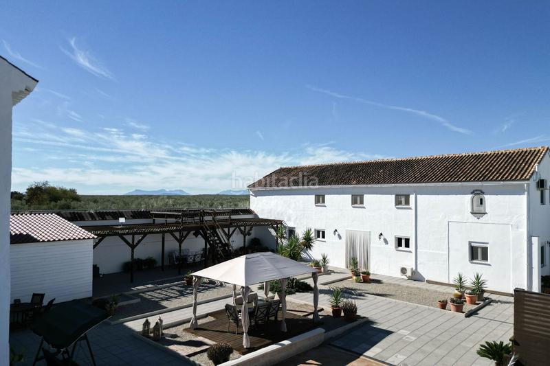 Foto e3ee1eea-257d-46d0-b8b9-e2216bf941c9. Chalet en Bobadilla - Bobadilla Estación - La Joya Antequera