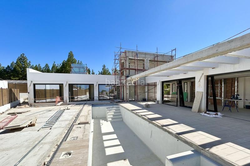 Foto f7ae02e0-f6a5-4ca4-a76e-fc5ce46d3232. Chalet in El Faro de Calaburra - Chaparral Mijas