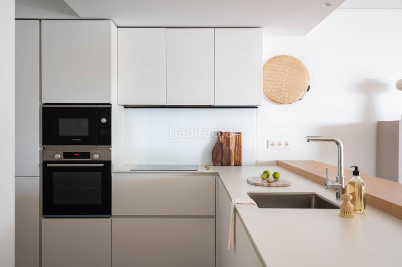 Foto f653d8e6-96ba-4b64-93ff-56c3d926f240. Apartamento en Las Gaviotas - Carvajal Fuengirola