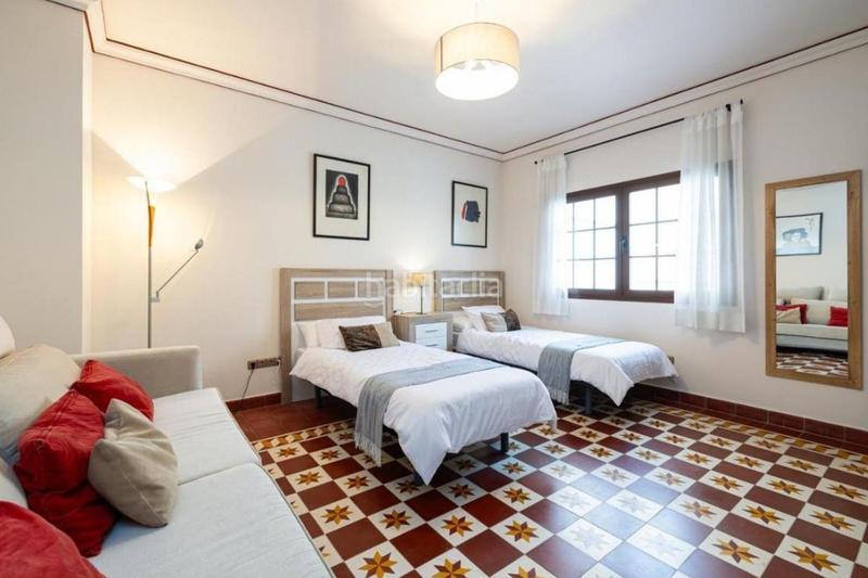 Foto 139b2dea-8dad-4ea3-bdbb-403338668755. Casa in Puerto Deportivo Fuengirola