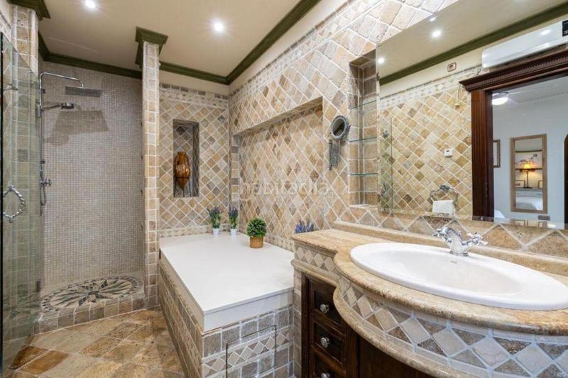 Foto 30c61067-a584-44df-bacb-942df683d363. House in Puerto Deportivo Fuengirola