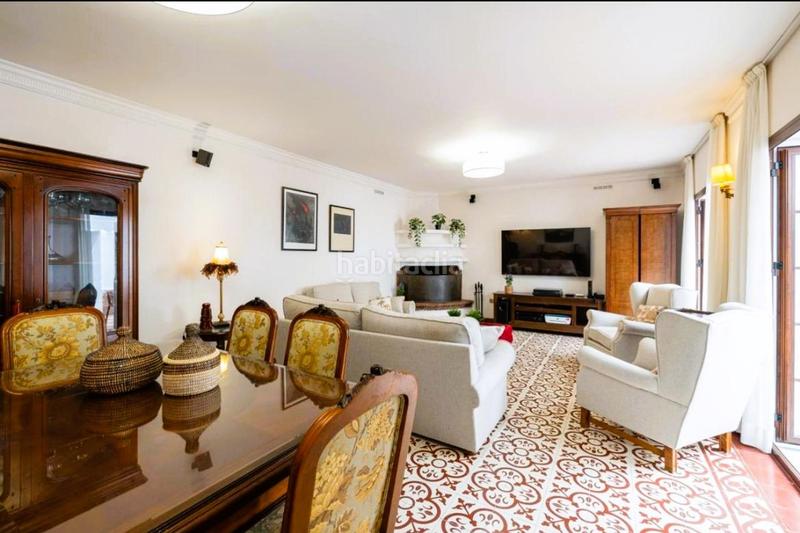 Foto 4ccef854-92a4-4e0a-a19c-83ffe0f4d533. House in Puerto Deportivo Fuengirola
