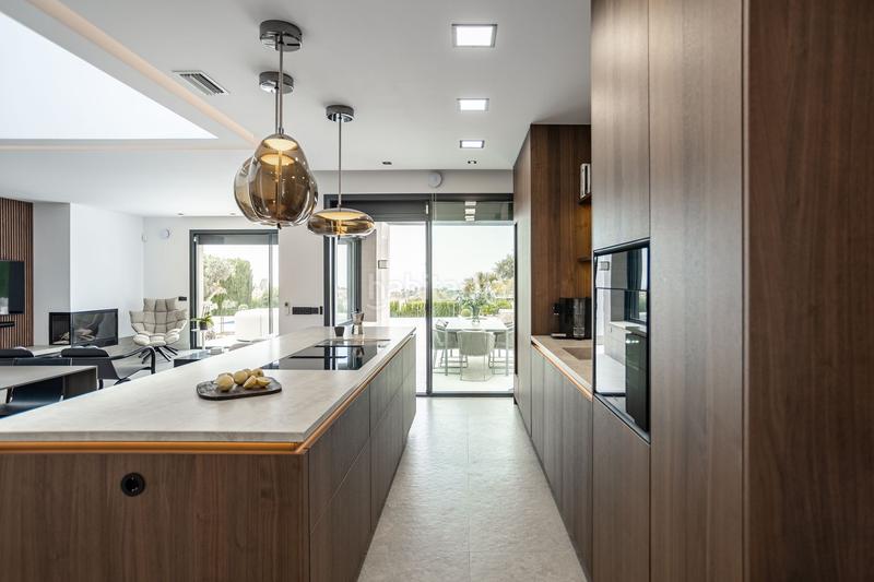 Foto 0e07a3c1-479d-4db8-af94-034a2572fb31. Casa en La Concha - Resina Golf Estepona