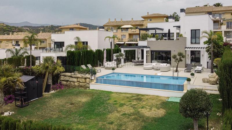 Foto 7bb2951e-b962-414c-a4af-fd39bbaf45e7. Casa en La Concha - Resina Golf Estepona