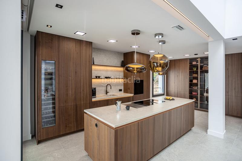 Foto f419c3de-f0e6-4cf7-9d0e-f1ea7694fcf1. Casa en La Concha - Resina Golf Estepona