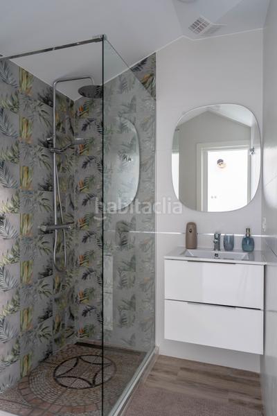 Foto 0a536dd5-b3cb-4096-a48b-cf3516449760. Edificio in La Trinidad Málaga