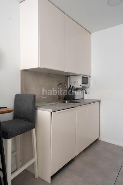 Foto 1b0ba91e-a0d7-45d3-aed1-c45e720d6339. Edificio in La Trinidad Málaga