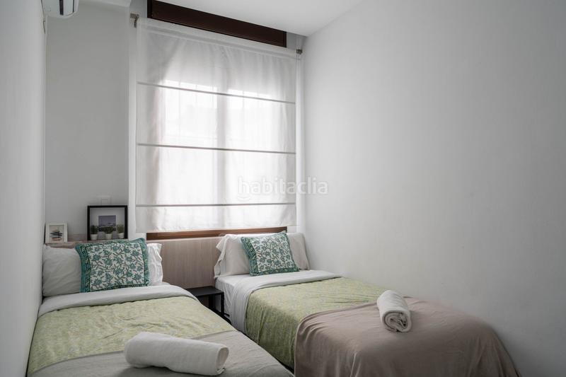 Foto 53993d7f-ec4e-4a9e-9d97-44530fb8ca3a. Edificio in La Trinidad Málaga