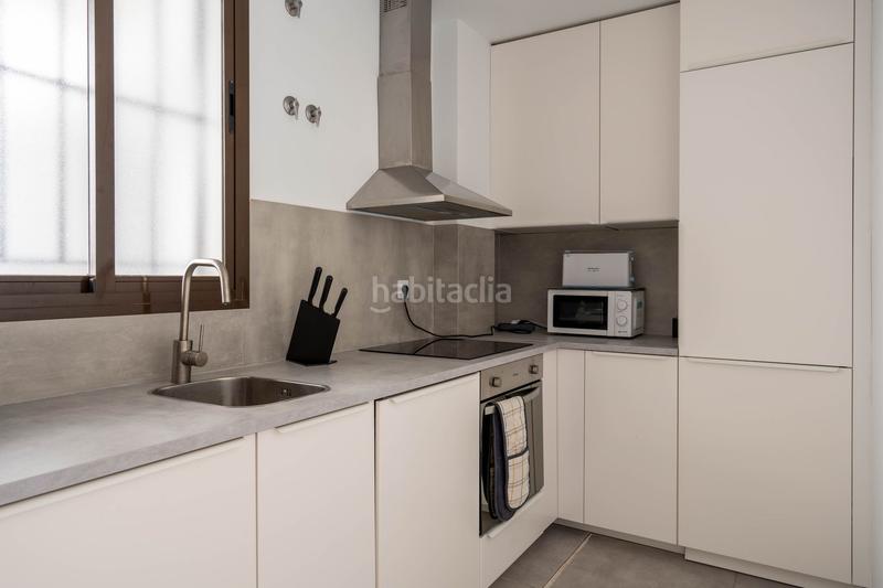 Foto 5fdaccf8-7556-4dba-ad14-6aad235b9963. Edificio in La Trinidad Málaga