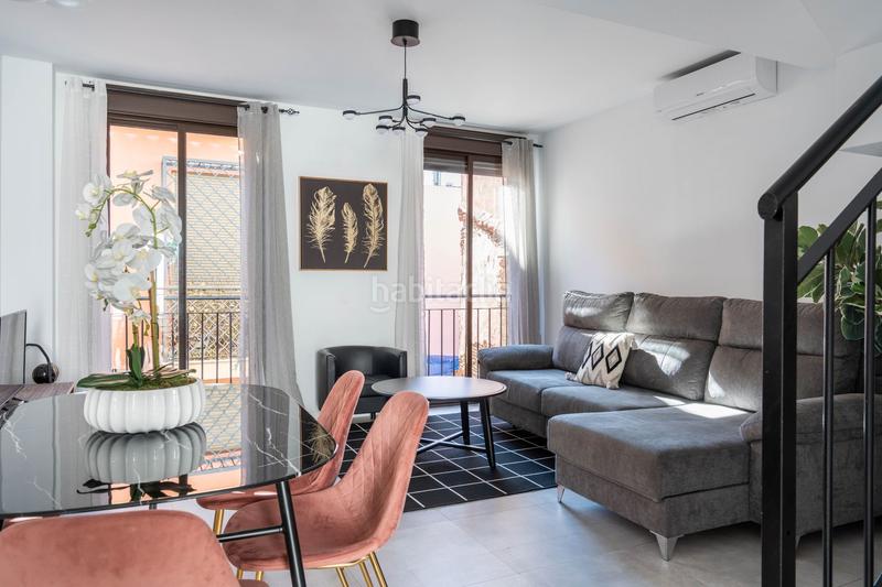 Foto 75a29637-4771-4c19-a148-671fe9b497e1. Edificio in La Trinidad Málaga