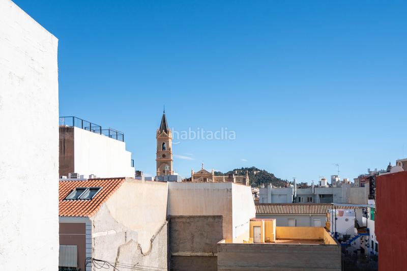 Foto b9b25bea-2fc6-403a-9bdd-671a68f08893. Edificio in La Trinidad Málaga