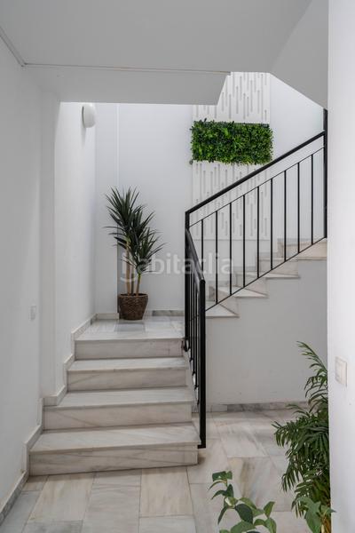 Foto c45c517d-03a6-4252-9b5b-b2327d29ddbb. Edificio in La Trinidad Málaga