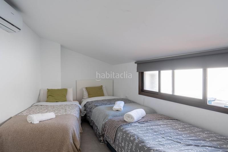 Foto df242f81-76eb-4fbc-9d06-82d73b09ebc2. Edificio in La Trinidad Málaga