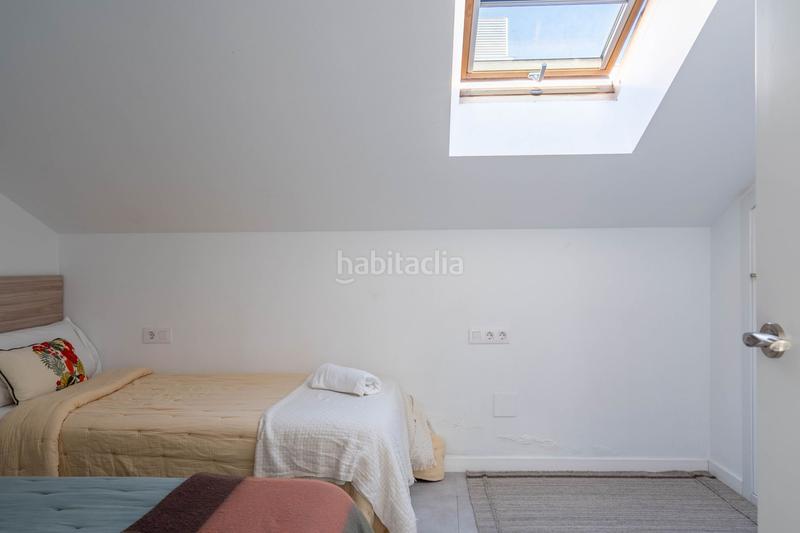 Foto e027d0ec-0b97-41b4-87a9-41b12fa4b141. Edificio in La Trinidad Málaga