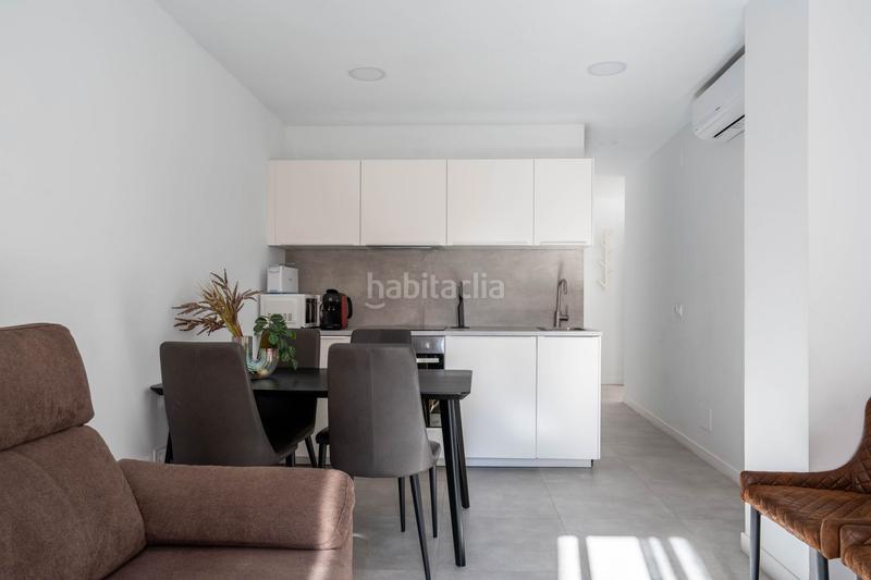 Foto ea32b7e9-7183-4458-82aa-c6d7562f8444. Edificio in La Trinidad Málaga