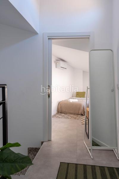 Foto ee7bf4c6-db2d-4d08-8d03-14a21091d90a. Edificio in La Trinidad Málaga