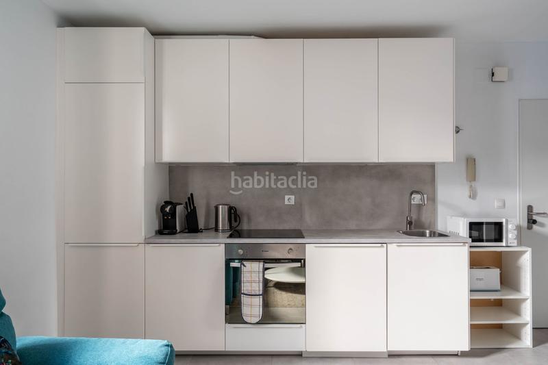 Foto f0c8d92b-c988-4a6b-8a3f-be856650d9f9. Edificio in La Trinidad Málaga