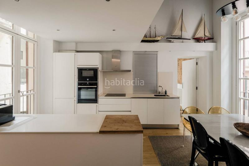 Foto a9072b88-d11f-4f89-ac38-16c0bb4d247a. Alquiler dúplex en La Llotja-Born Palma de Mallorca