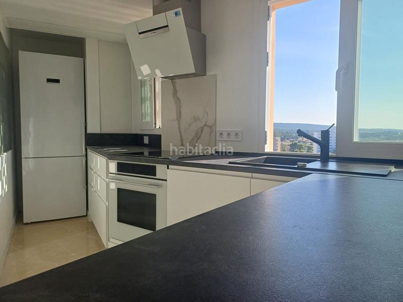 Foto fc0c8919-bdbb-4170-a1dc-65f981ab5167. Alquiler apartamento en Magaluf Calvià