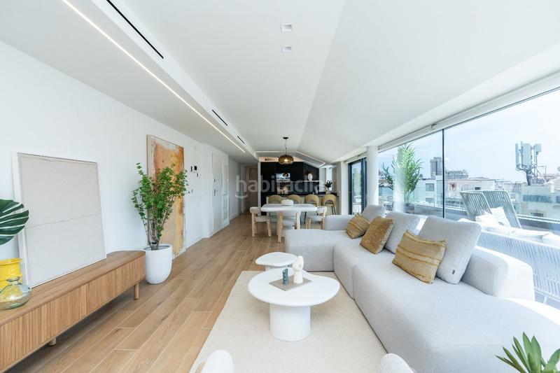 Foto db54005f-aede-4c65-9724-ef1c19bddd32. Attique dans Puerto Deportivo Fuengirola