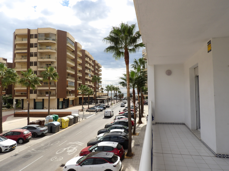 Foto 7ff726dd-c7c4-4cf2-aa02-9a08af858697. Apartamento en Castillo Sohail - Myramar Fuengirola