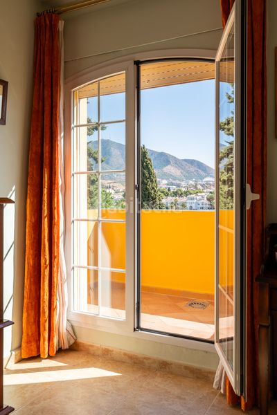 Foto 23dcbac3-01f3-4339-ad73-139036b62a07. Chalet in campo de Mijas Mijas