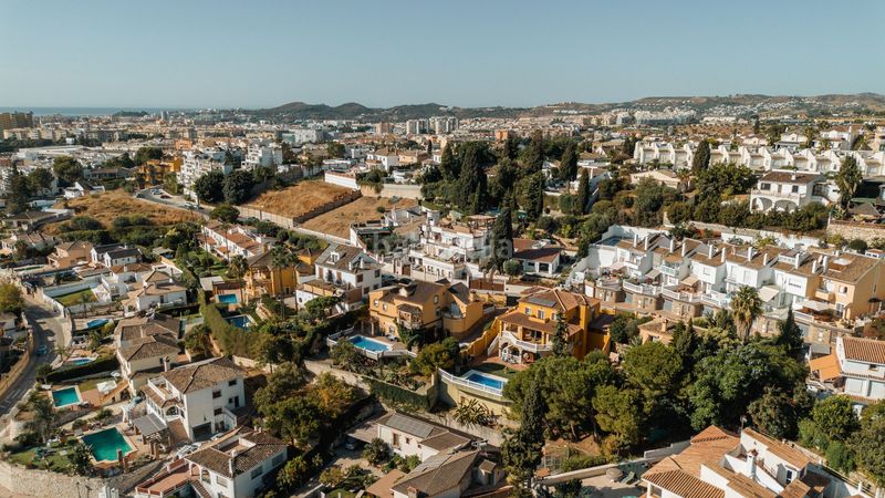 Foto 8c2c7d71-1dbb-4475-bcaf-10b63588932c. Chalet in campo de Mijas Mijas
