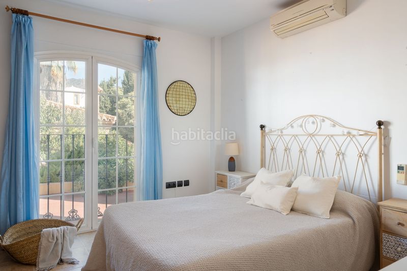 Foto f041ccad-e9b0-4592-a507-2d5ed050b76d. Chalet in campo de Mijas Mijas